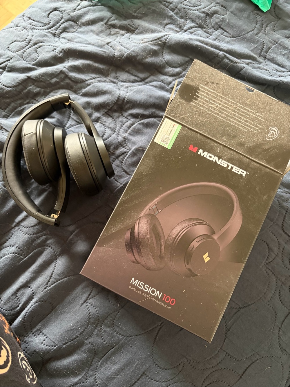 Monster Mission 100 Wireless Over-Ear Headphones — Black